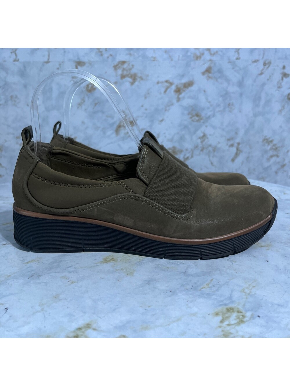 Baretraps Garner Women's Size 7.5 Shoes Green Black Comfort Career Loafers